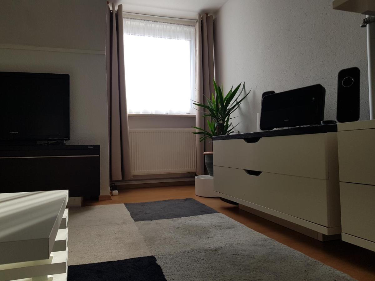 Apartment Am Suedpark Erfurt - Inkl Garten Mit Sitzlounge - Zentrumsnah Luaran gambar
