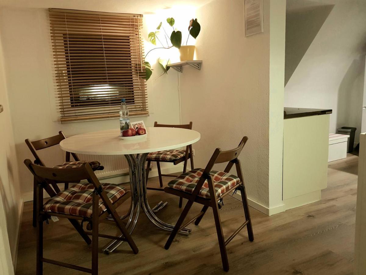 Apartment Am Suedpark Erfurt - Inkl Garten Mit Sitzlounge - Zentrumsnah Luaran gambar