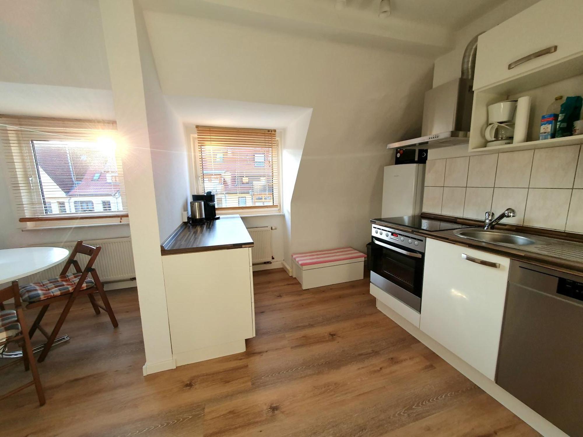 Apartment Am Suedpark Erfurt - Inkl Garten Mit Sitzlounge - Zentrumsnah Luaran gambar