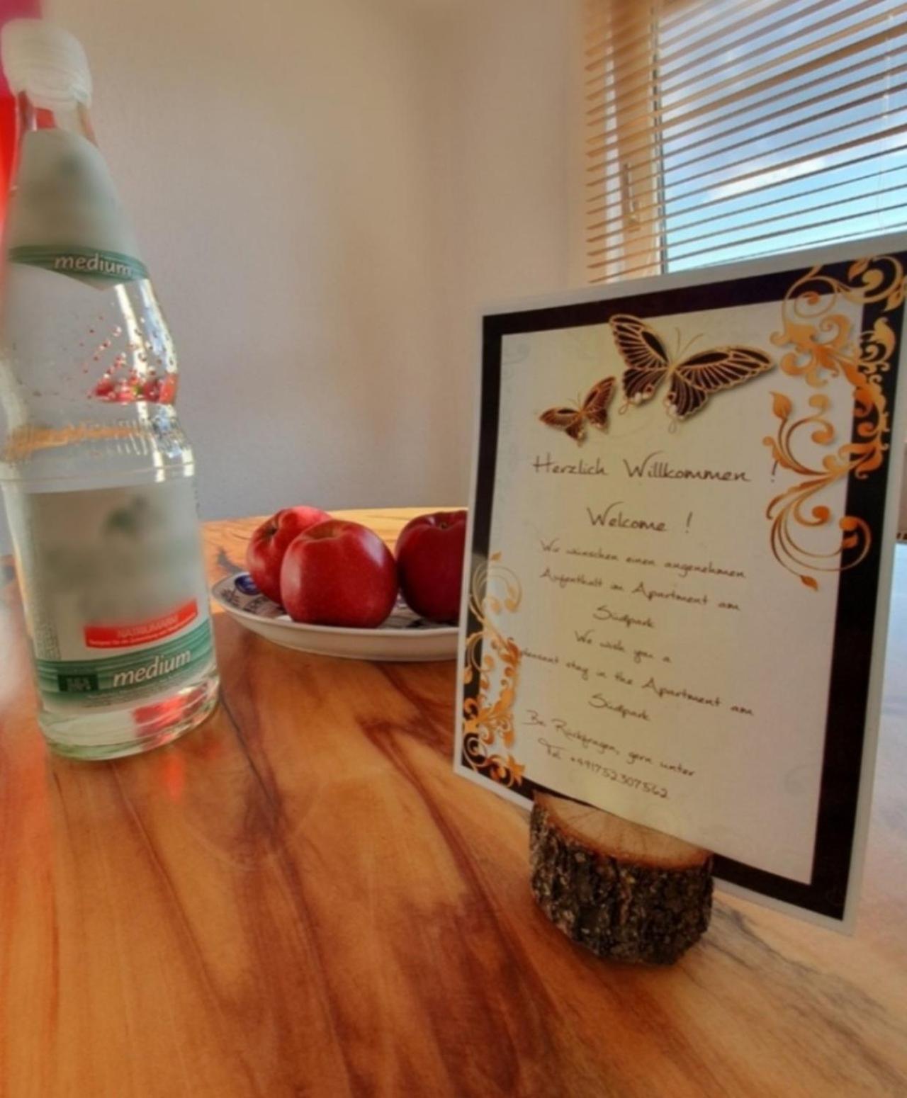 Apartment Am Suedpark Erfurt - Inkl Garten Mit Sitzlounge - Zentrumsnah Luaran gambar